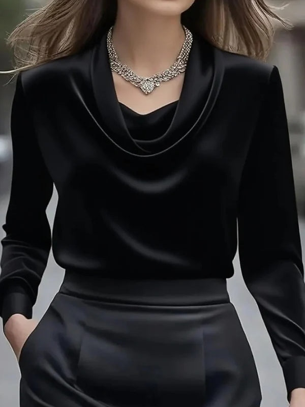Elegante camisa de satén lisa con cuello
