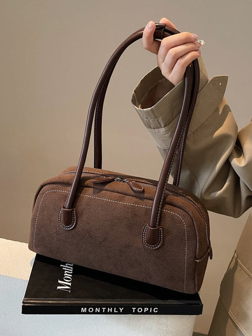 Bolso de hombro retro tipo almohada con acabado esmerilado