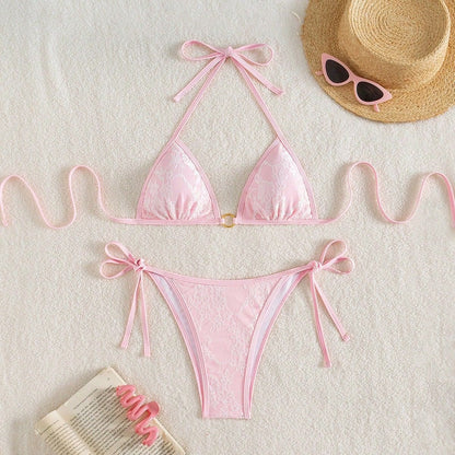 Bikini de triángulo de encaje con tiras y espalda descubierta