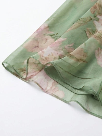 Vestido maxi de gasa verde floral con cuello halter