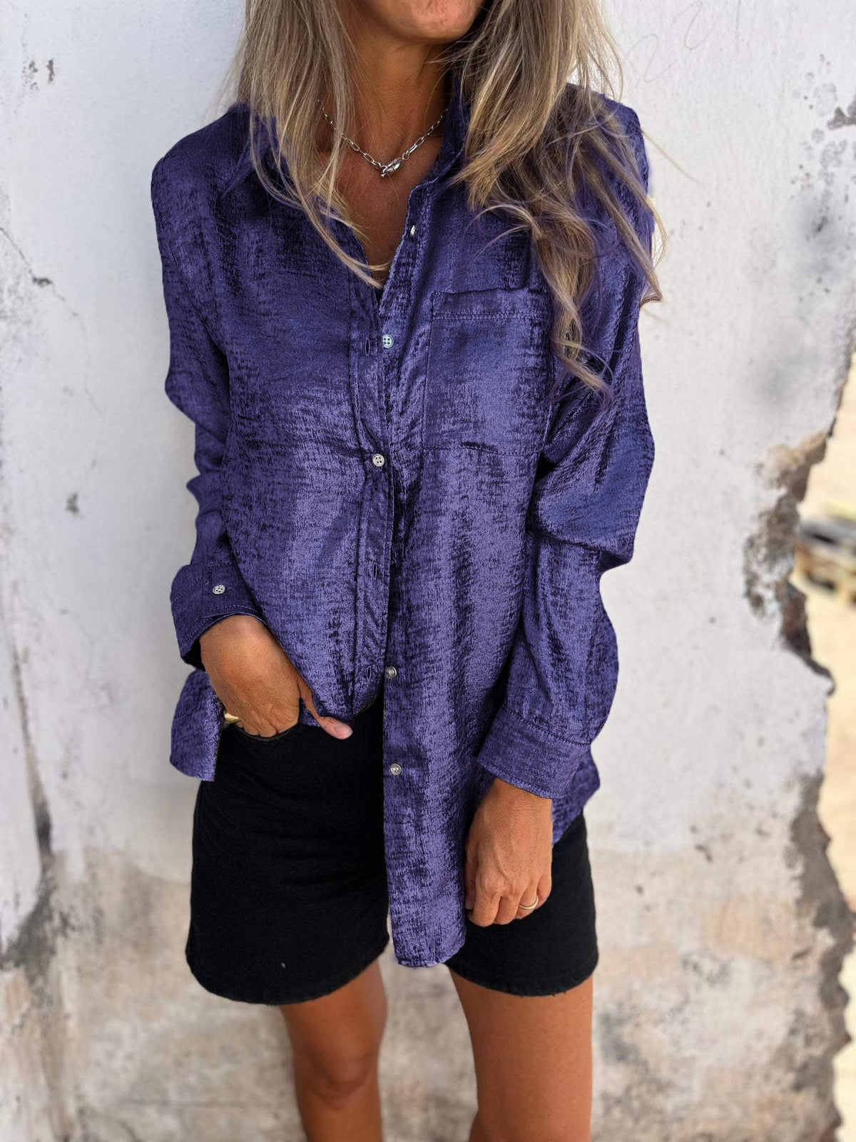 Camisa casual de antelina con solapa