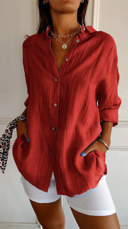 Camisa plisada con solapa y botones