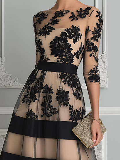 Vestido midi elegante de encaje negro en línea A