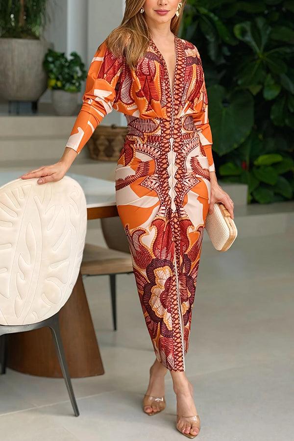 Vestido midi estampado de manga larga murciélago, fruncido y con abertura