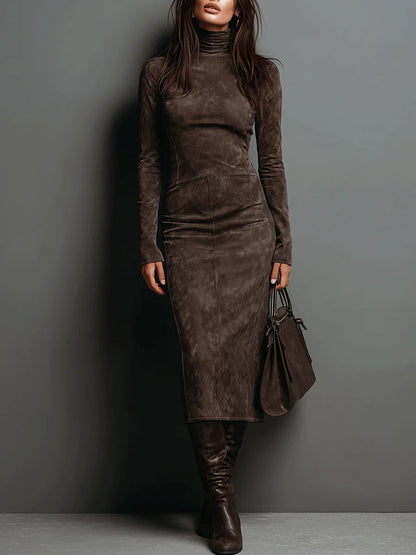 Vestido midi de antelina de cuello alto y manga larga