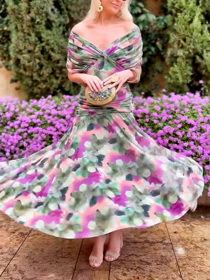Elegante vestido largo de fiesta con cuello en V y estampado floral pintado