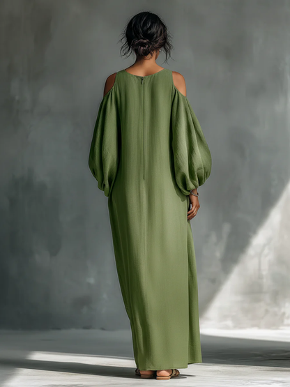 Vestido largo verde de hombros descubiertos con mangas abullonadas oversize