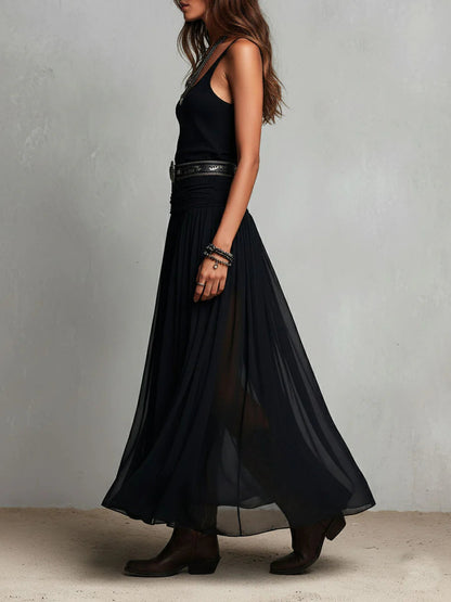 Vestido maxi negro con cuerpo de tirantes y falda de tul (sin cinturón)