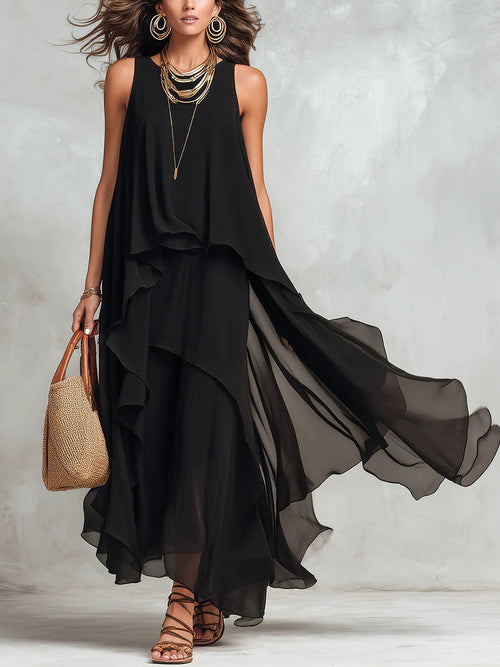 Vestido maxi negro de gasa en capas, cuello redondo y sin mangas