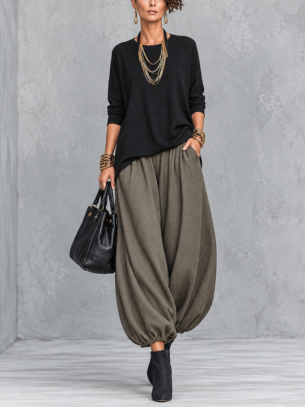 Conjunto de tres piezas verde oliva: cárdigan asimétrico, top y pantalón farol