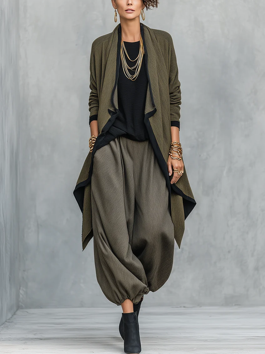 Conjunto de tres piezas verde oliva: cárdigan asimétrico, top y pantalón farol