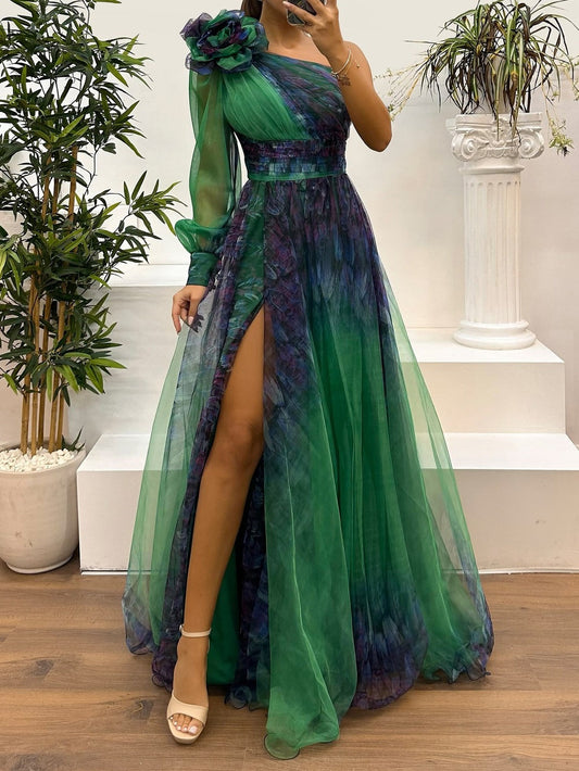 Vestido largo de malla de un solo hombro con estampado abstracto degradado