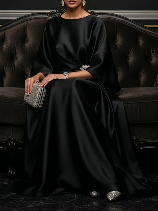 Vestido largo negro de satén de lujo