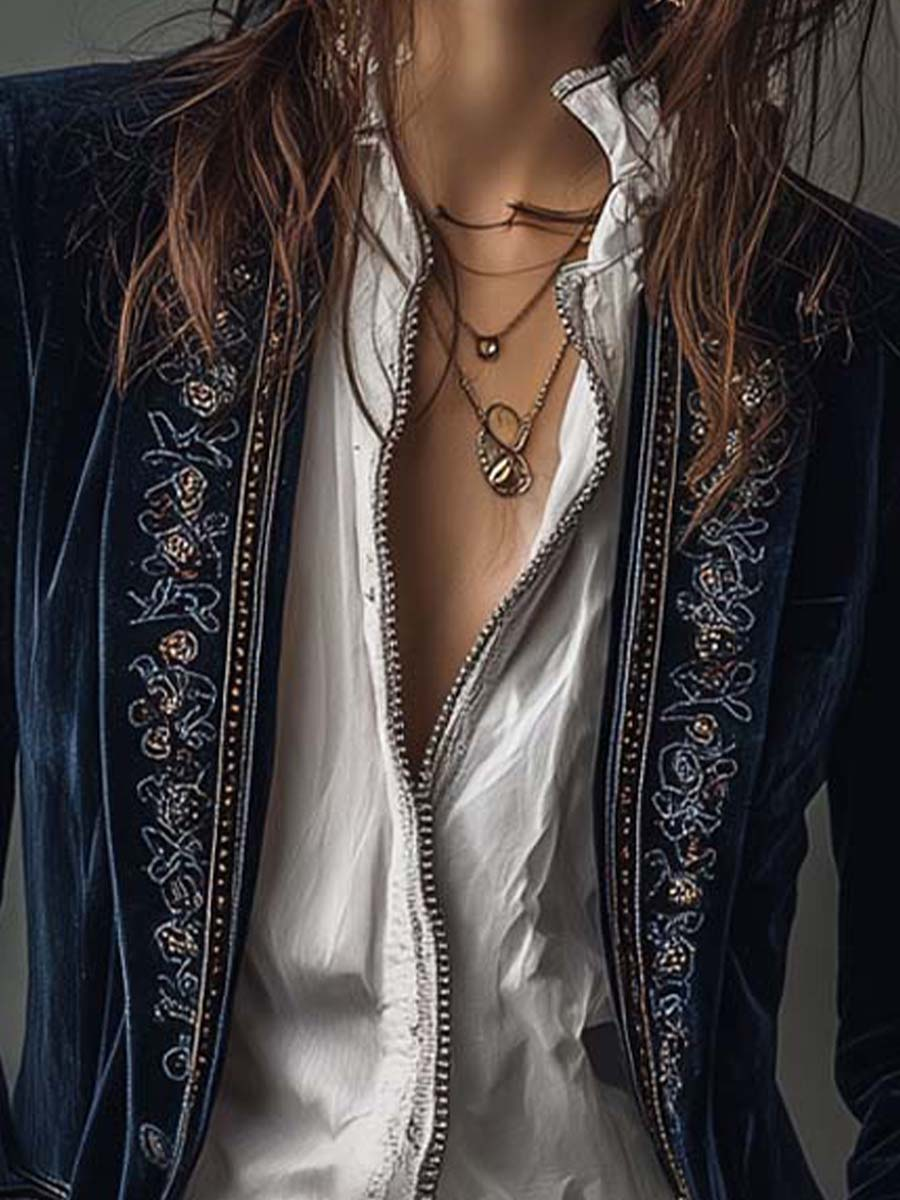 Chaqueta larga vintage de terciopelo azul marino con bordados