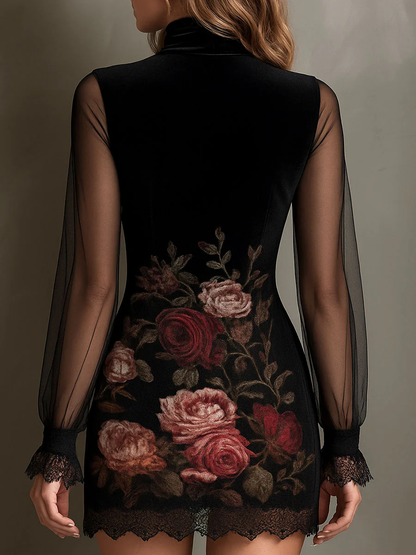 Minivestido de terciopelo con estampado de rosas, tul y ribete de encaje