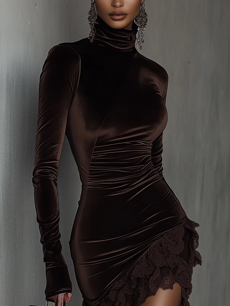 Minivestido ajustado de terciopelo chocolate con cuello alto y bajo de encaje