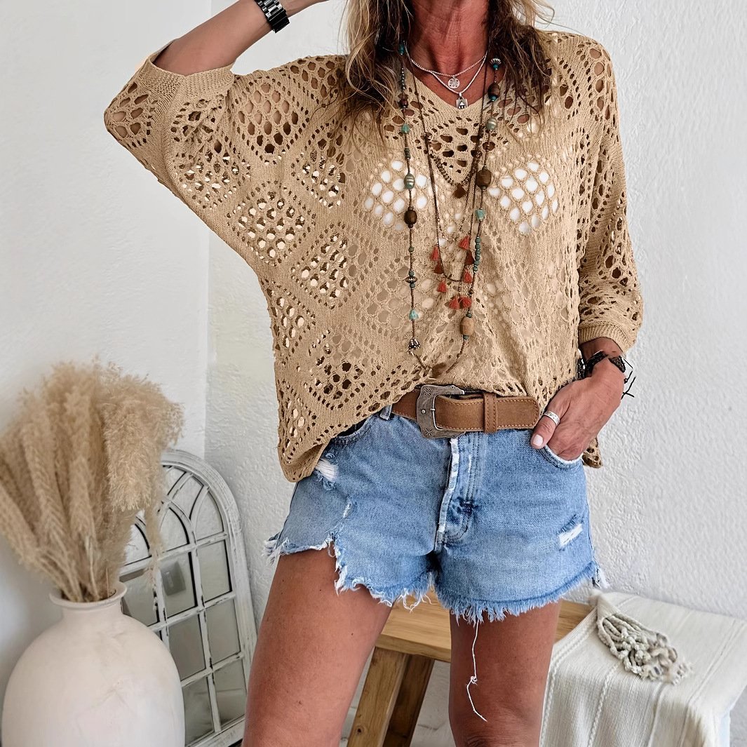 Top bohemio de punto calado de rombos con cuello en V y manga murciélago
