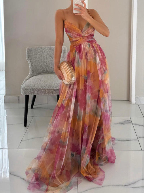Elegante vestido largo en línea A con flores pintadas y cuello en V