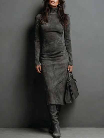 Vestido midi de antelina de cuello alto y manga larga