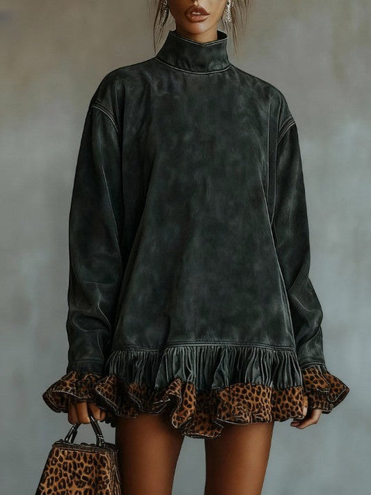 Minivestido de antelina con cuello alto y bajo con paneles de leopardo