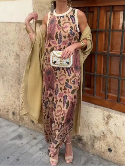 Elegante vestido estampado de dos piezas con capa